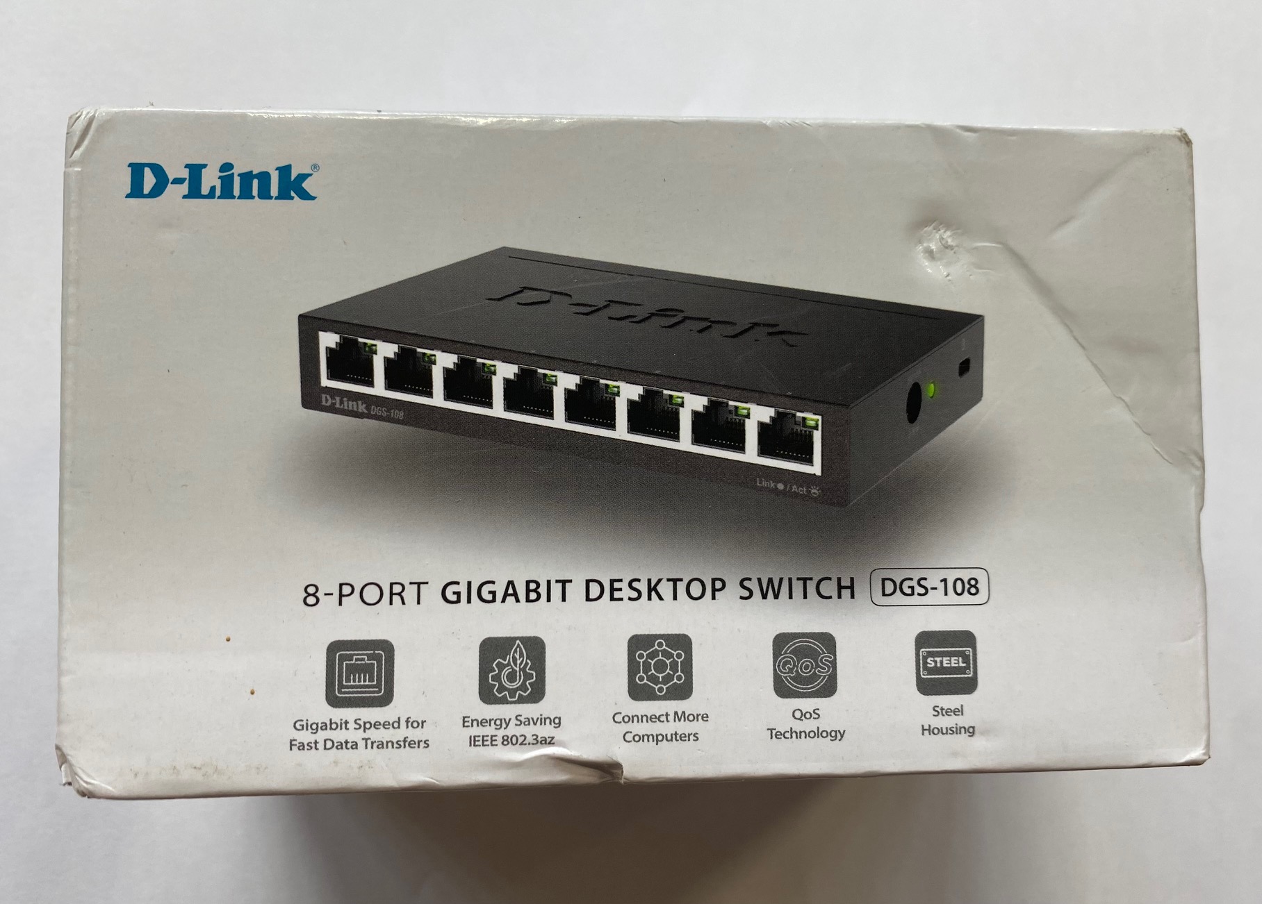 D-Link DGS-108 8-Port Gigabit Desktop Switch